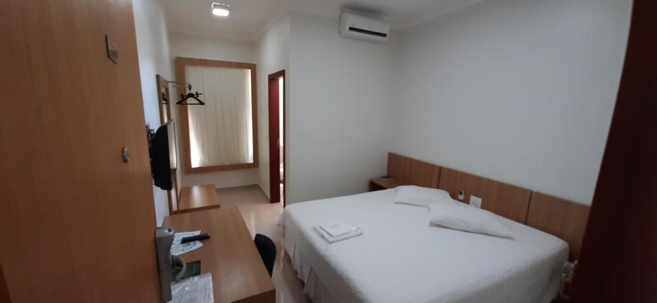 Guines Palace Hotel Patrocinio Exterior photo